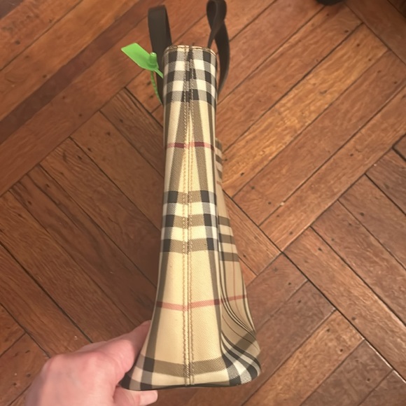 Authentic Burberry Small Tote - Picture 9 of 10